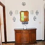 アパート Casa Di Erika ヴァラッツェ